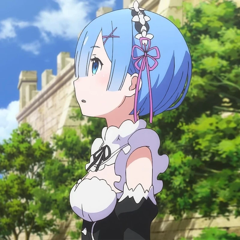 Rem long hair với mái tóc xanh tung bay và nét đẹp dịu dàng