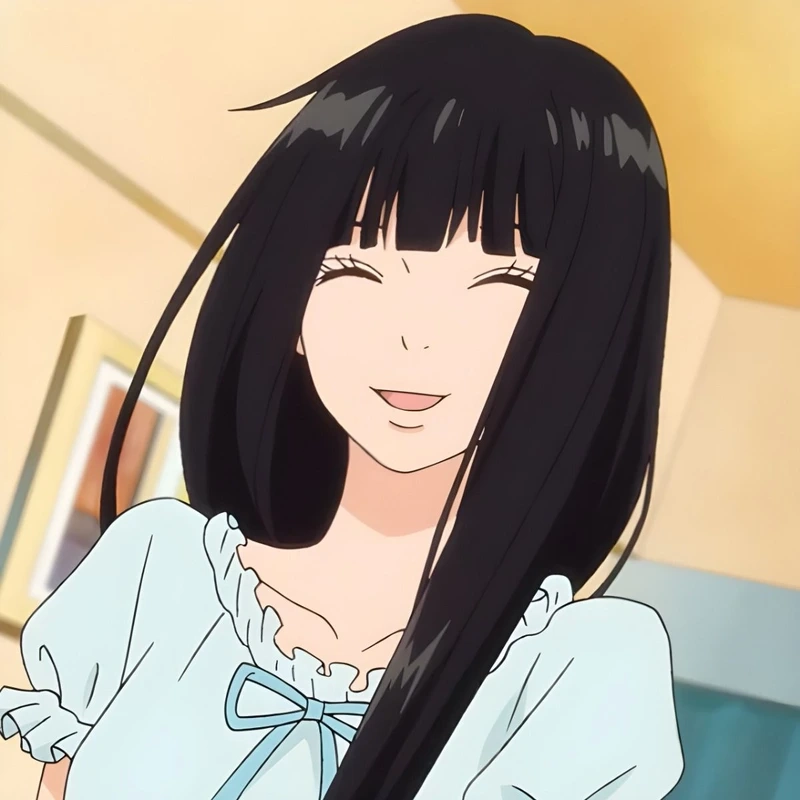 Anime Sawako Kuronuma trong lớp học với nụ cười hài hòa