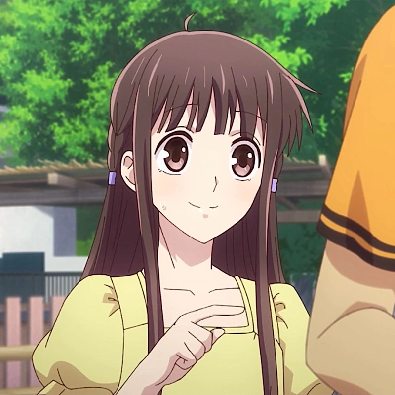 Ngắm nhìn tohru honda dễ thương mọi lúc